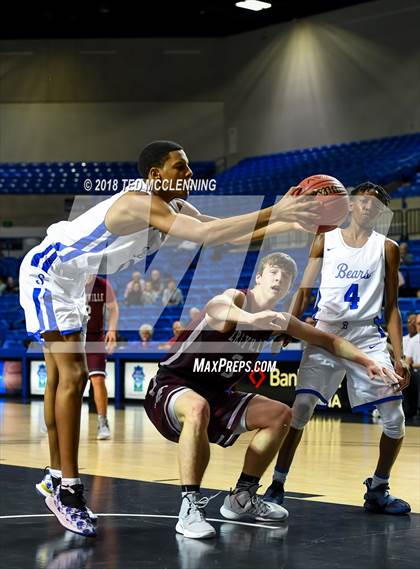 Thumbnail 3 in Perryville vs. Sylvan Hills photogallery.