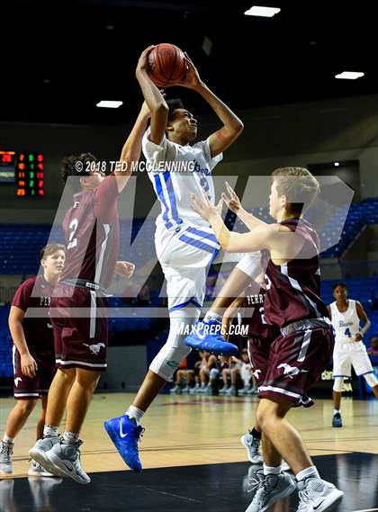 Thumbnail 1 in Perryville vs. Sylvan Hills photogallery.