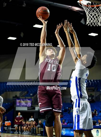 Thumbnail 2 in Perryville vs. Sylvan Hills photogallery.
