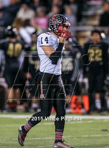 Thumbnail 3 in Palos Verdes @ Calabasas (CIF SS Western Division Final) photogallery.