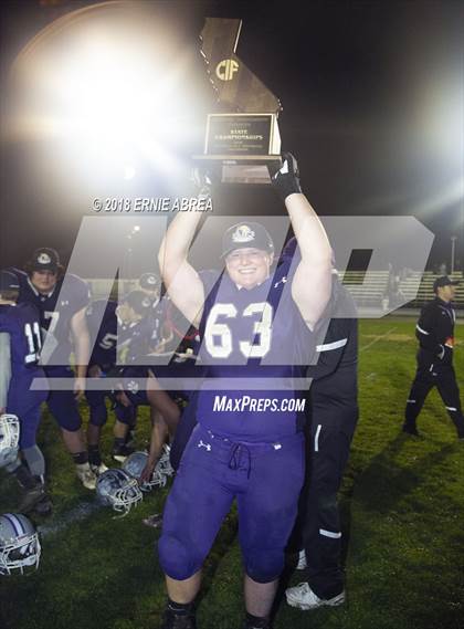 Thumbnail 2 in Santee @ Denair (CIF Division 7-AA Final)  photogallery.