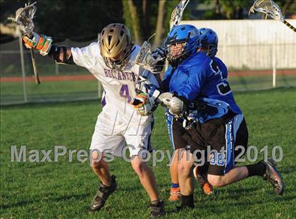 Thumbnail 2 in Hauppauge @ Islip photogallery.