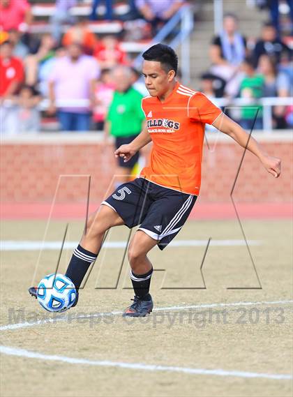 Thumbnail 2 in Wallace-Rose Hill vs. North Moore (NCHSAA 1A Final) photogallery.