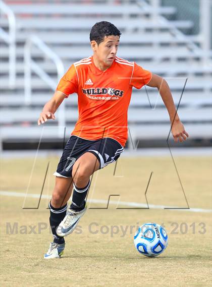 Thumbnail 1 in Wallace-Rose Hill vs. North Moore (NCHSAA 1A Final) photogallery.