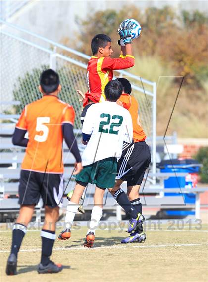 Thumbnail 3 in Wallace-Rose Hill vs. North Moore (NCHSAA 1A Final) photogallery.