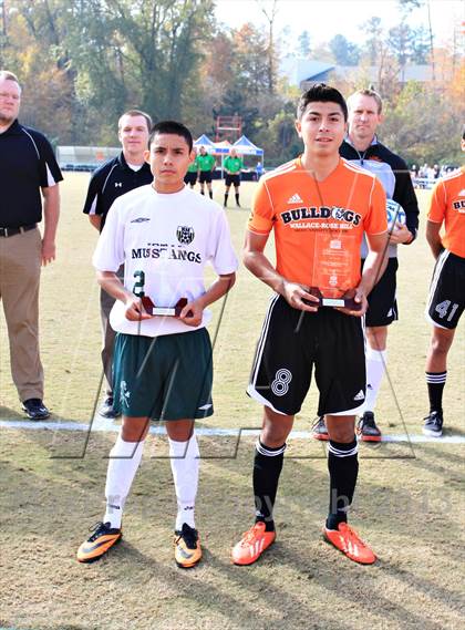 Thumbnail 2 in Wallace-Rose Hill vs. North Moore (NCHSAA 1A Final) photogallery.