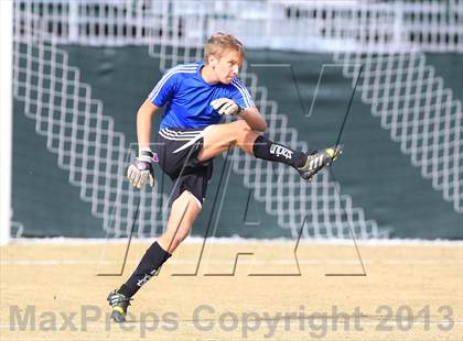 Thumbnail 2 in Wallace-Rose Hill vs. North Moore (NCHSAA 1A Final) photogallery.