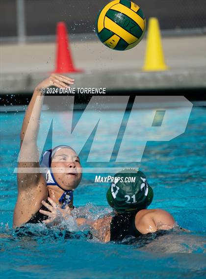 Thumbnail 3 in Mira Costa vs Westlake (SoCal Championship Invite) photogallery.