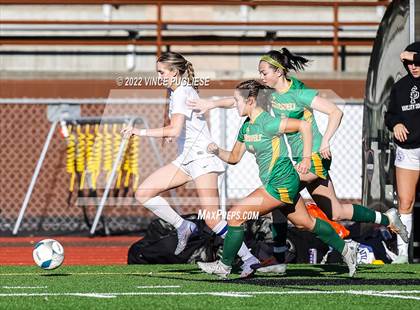 Thumbnail 2 in Seattle Prep vs. Roosevelt (WIAA 3A Semi-Final) photogallery.