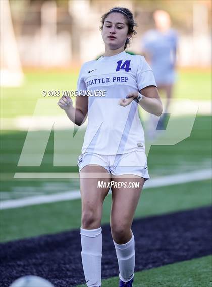 Thumbnail 3 in Seattle Prep vs. Roosevelt (WIAA 3A Semi-Final) photogallery.