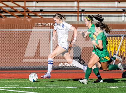 Thumbnail 1 in Seattle Prep vs. Roosevelt (WIAA 3A Semi-Final) photogallery.