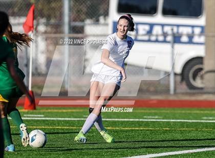 Thumbnail 2 in Seattle Prep vs. Roosevelt (WIAA 3A Semi-Final) photogallery.