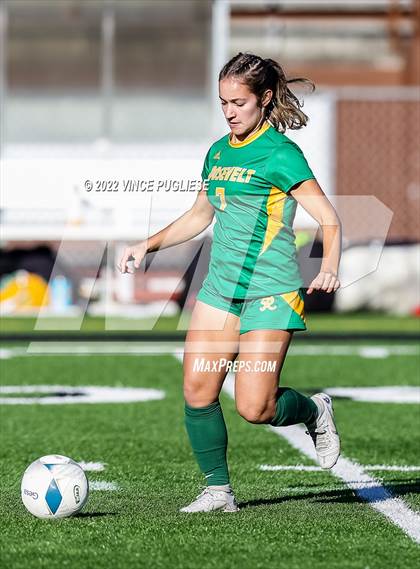 Thumbnail 1 in Seattle Prep vs. Roosevelt (WIAA 3A Semi-Final) photogallery.