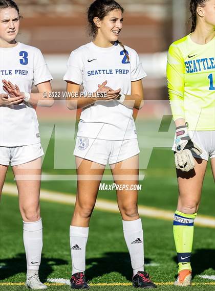 Thumbnail 1 in Seattle Prep vs. Roosevelt (WIAA 3A Semi-Final) photogallery.