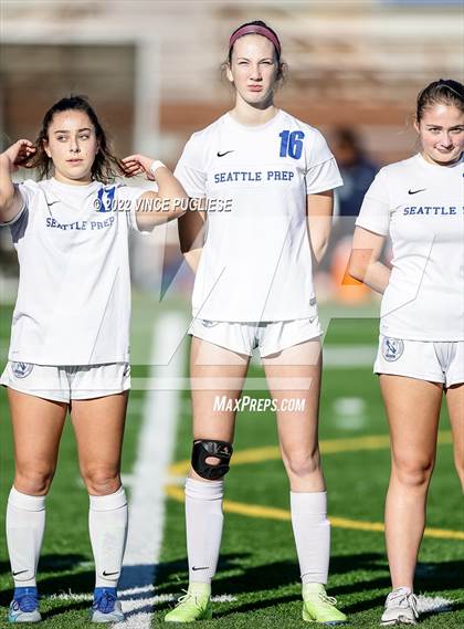 Thumbnail 1 in Seattle Prep vs. Roosevelt (WIAA 3A Semi-Final) photogallery.