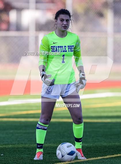Thumbnail 3 in Seattle Prep vs. Roosevelt (WIAA 3A Semi-Final) photogallery.
