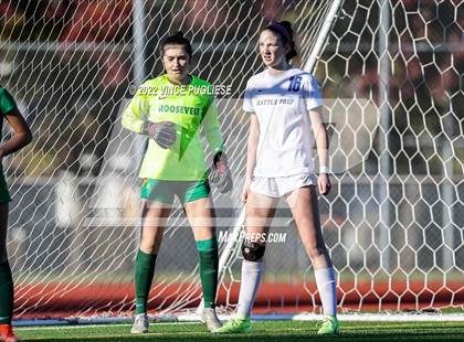 Thumbnail 3 in Seattle Prep vs. Roosevelt (WIAA 3A Semi-Final) photogallery.