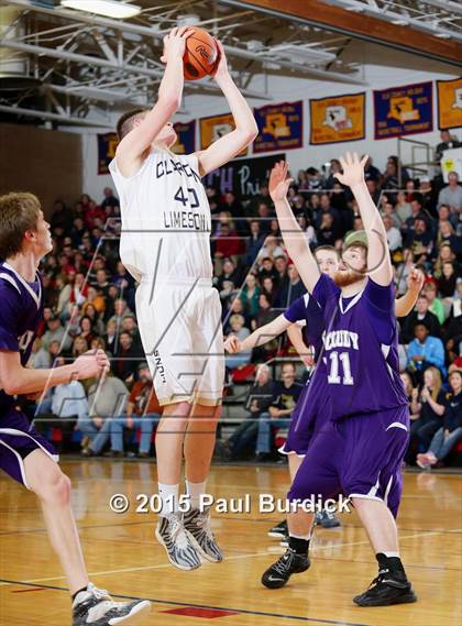 Thumbnail 2 in Clarion-Limestone vs. Coudersport (District IX Quarterfinal) photogallery.