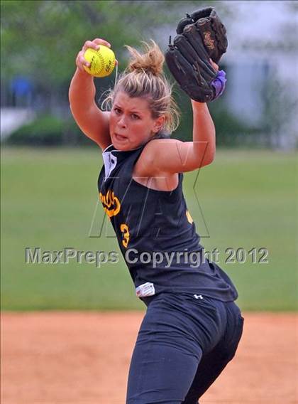Thumbnail 1 in Sayville vs Plainedge (NYSPHSAA Class A Regional Final) photogallery.