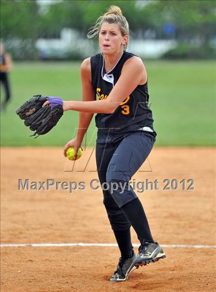 Thumbnail 3 in Sayville vs Plainedge (NYSPHSAA Class A Regional Final) photogallery.