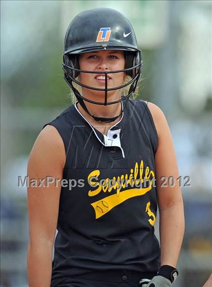 Thumbnail 3 in Sayville vs Plainedge (NYSPHSAA Class A Regional Final) photogallery.