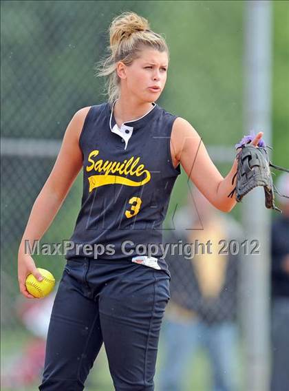 Thumbnail 2 in Sayville vs Plainedge (NYSPHSAA Class A Regional Final) photogallery.