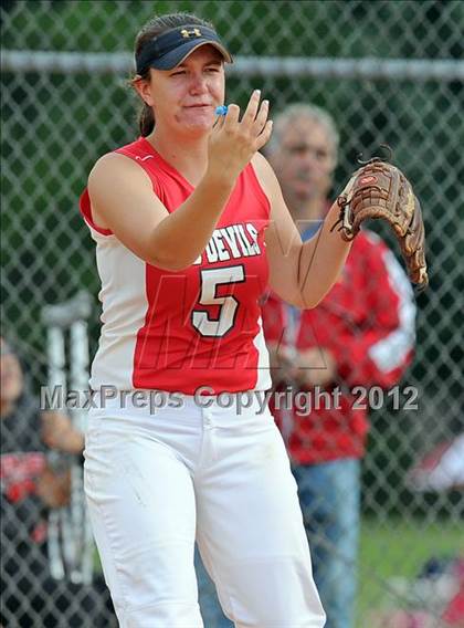 Thumbnail 2 in Sayville vs Plainedge (NYSPHSAA Class A Regional Final) photogallery.