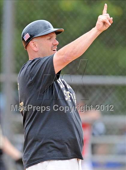 Thumbnail 1 in Sayville vs Plainedge (NYSPHSAA Class A Regional Final) photogallery.