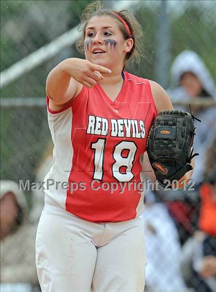 Thumbnail 3 in Sayville vs Plainedge (NYSPHSAA Class A Regional Final) photogallery.