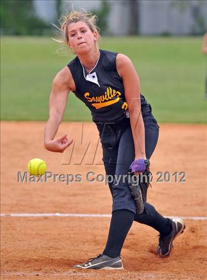 Thumbnail 2 in Sayville vs Plainedge (NYSPHSAA Class A Regional Final) photogallery.
