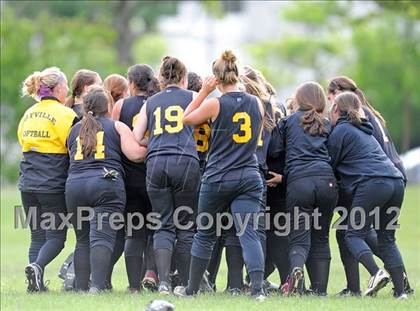 Thumbnail 1 in Sayville vs Plainedge (NYSPHSAA Class A Regional Final) photogallery.
