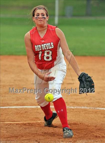 Thumbnail 3 in Sayville vs Plainedge (NYSPHSAA Class A Regional Final) photogallery.