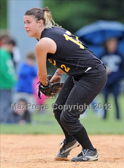 Thumbnail 1 in Sayville vs Plainedge (NYSPHSAA Class A Regional Final) photogallery.