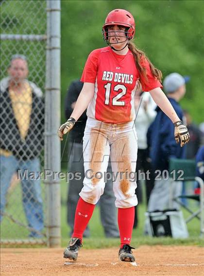 Thumbnail 1 in Sayville vs Plainedge (NYSPHSAA Class A Regional Final) photogallery.