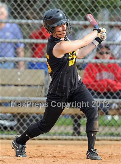Thumbnail 2 in Sayville vs Plainedge (NYSPHSAA Class A Regional Final) photogallery.