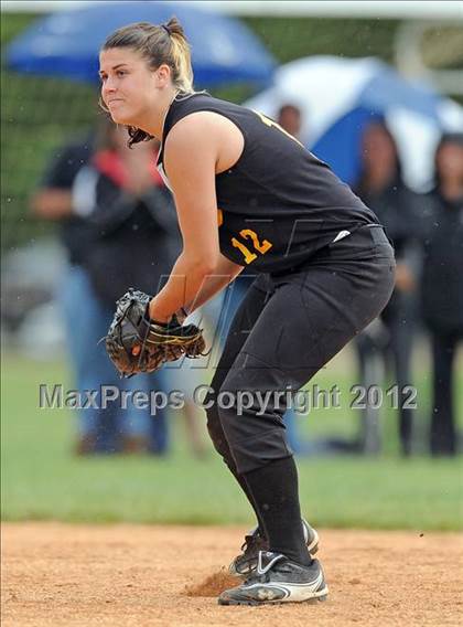 Thumbnail 2 in Sayville vs Plainedge (NYSPHSAA Class A Regional Final) photogallery.