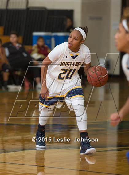 Thumbnail 2 in Cypress Woods vs Cypress Ranch (McDonald's Texas Invitational) photogallery.