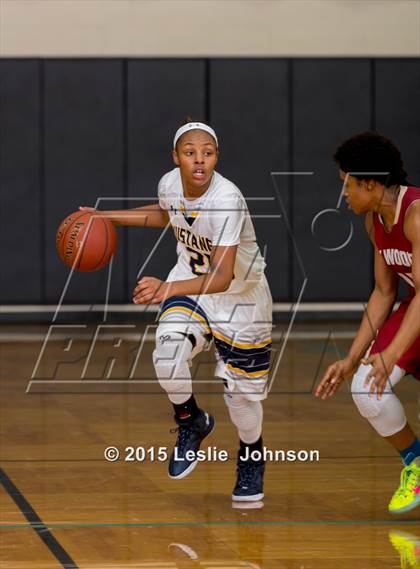 Thumbnail 2 in Cypress Woods vs Cypress Ranch (McDonald's Texas Invitational) photogallery.