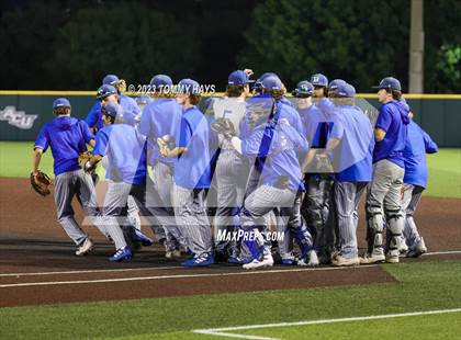 Thumbnail 3 in Brock vs. Wall (UIL 3A Region 1 Final) photogallery.
