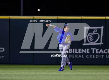 Thumbnail 1 in Brock vs. Wall (UIL 3A Region 1 Final) photogallery.