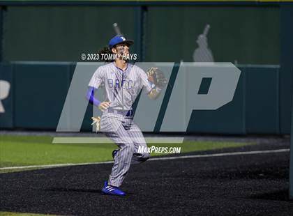 Thumbnail 2 in Brock vs. Wall (UIL 3A Region 1 Final) photogallery.