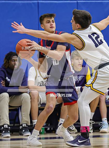 Thumbnail 3 in Eastchester @ Pelham Memorial photogallery.