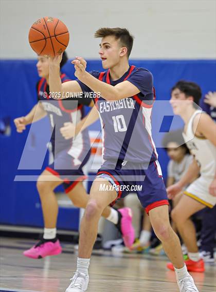 Thumbnail 1 in Eastchester @ Pelham Memorial photogallery.