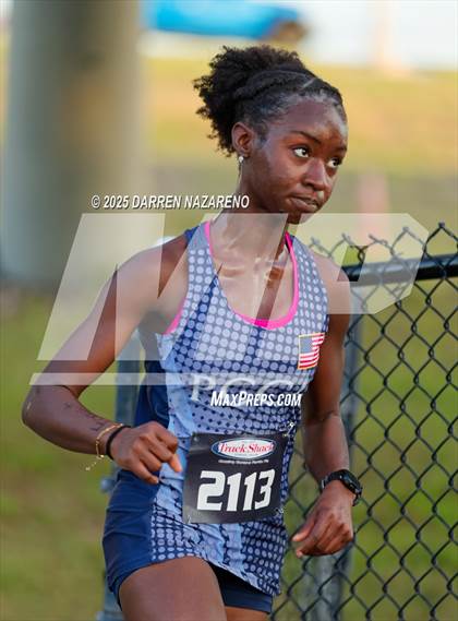 Thumbnail 3 in FHSAA 1A District 4 Final photogallery.