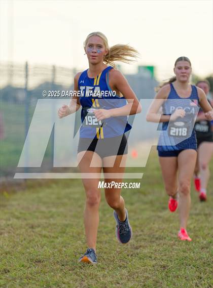 Thumbnail 1 in FHSAA 1A District 4 Final photogallery.