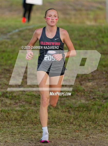 Thumbnail 2 in FHSAA 1A District 4 Final photogallery.