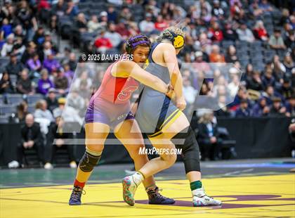 Thumbnail 3 in CHSAA State Championship (4A Finals) photogallery.