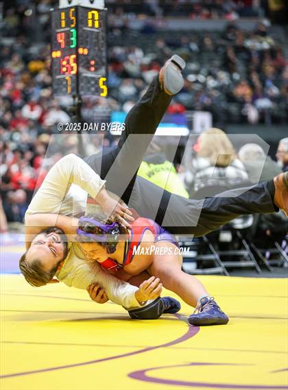 Thumbnail 2 in CHSAA State Championship (4A Finals) photogallery.