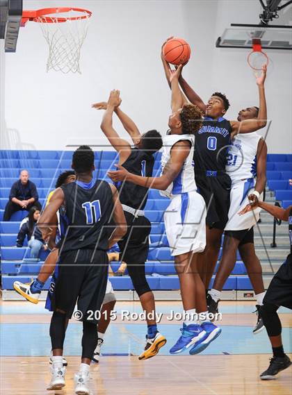 Thumbnail 2 in Mansfield Summit vs C E King (McDonald's Texas Invitational) photogallery.