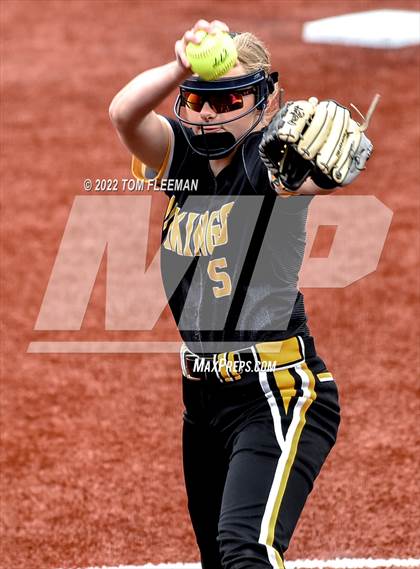 Thumbnail 2 in St. James Academy @ Shawnee Mission West photogallery.